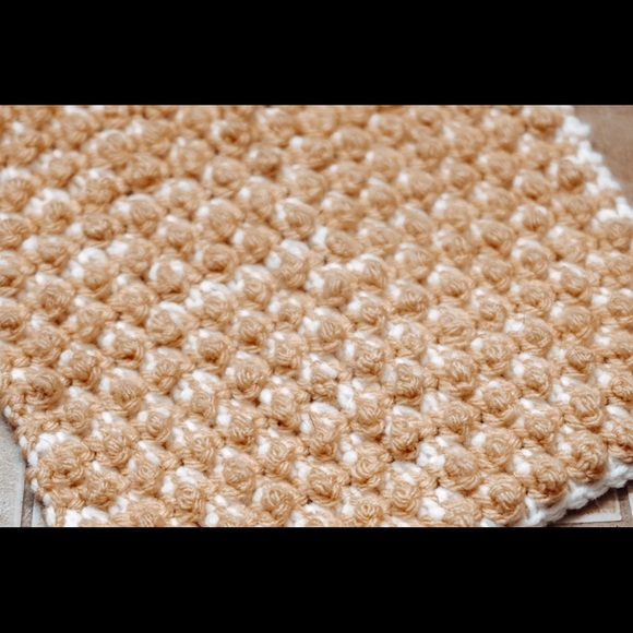 Acrylic Crocheted Dust Cloth For House cleaning - Picture 2 of 3